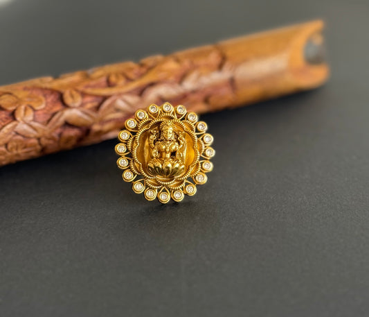Antique gold tone white Lakshmi adjustable finger ring dj-51405