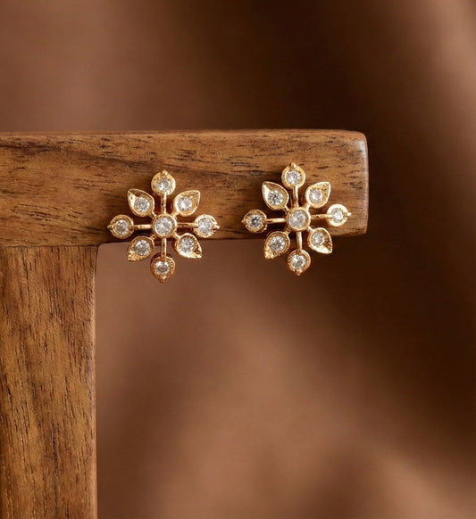 Gold tone AD white stone stud/earrings dj-52780