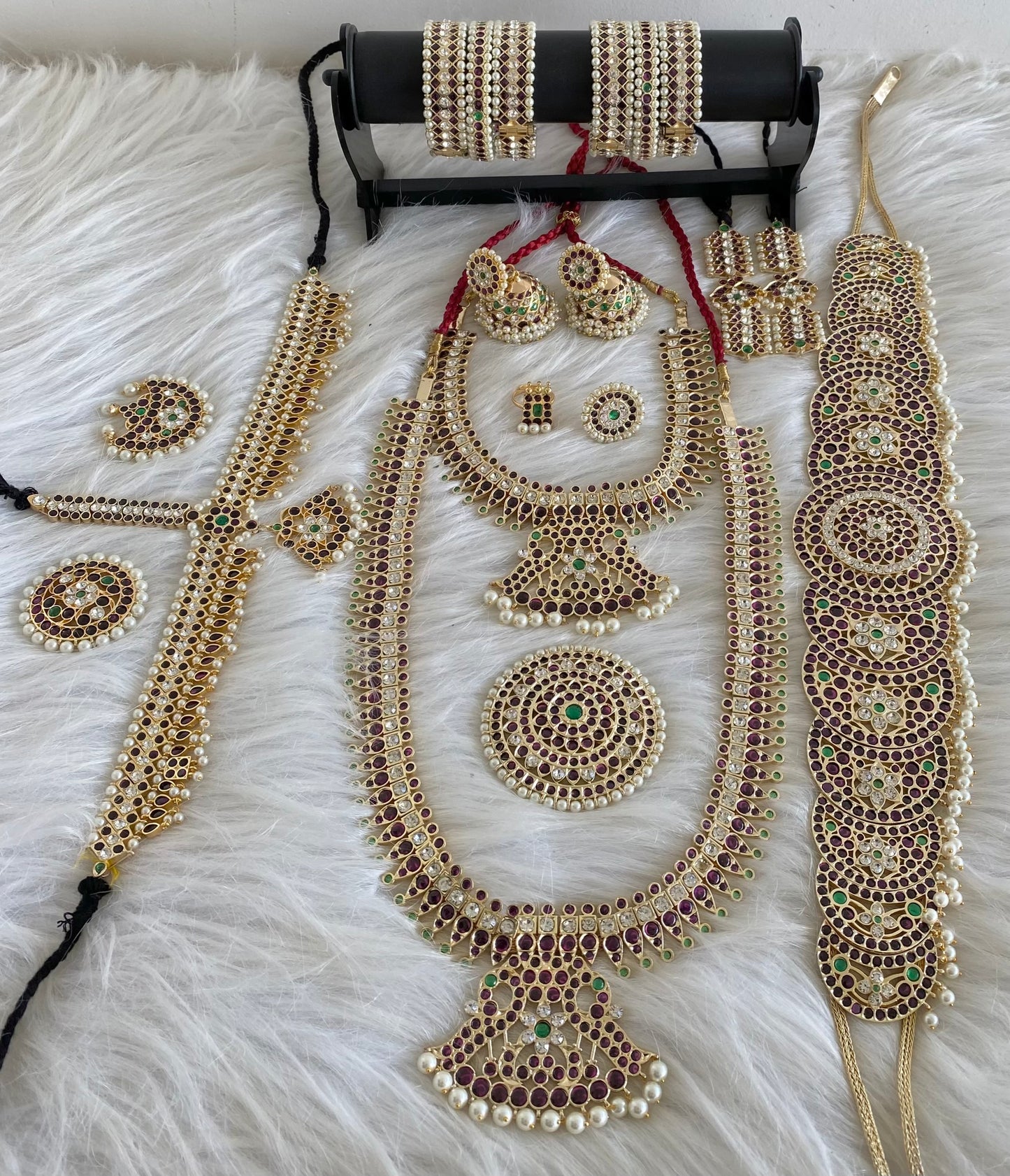 Gold tone precious kemp-green-white pearl peacock bridal set dj-53965