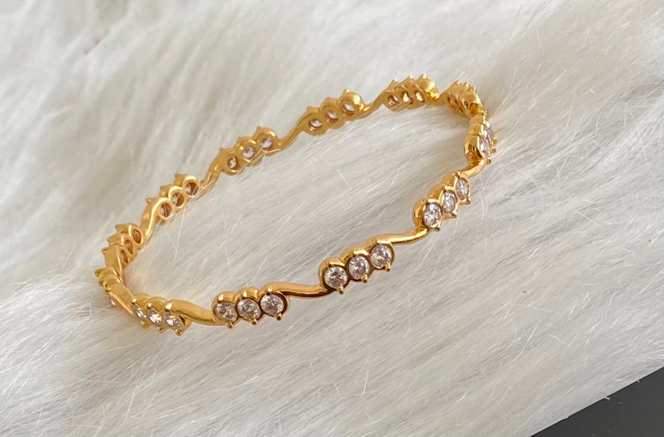 Gold tone white stone bangle(2.10) Dj-53902
