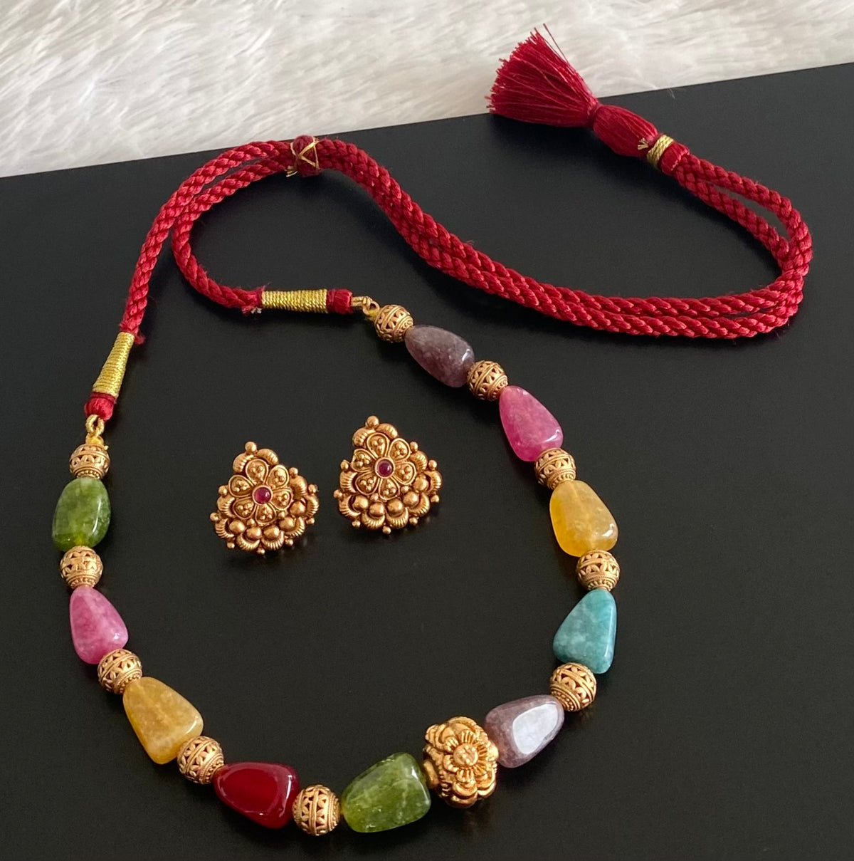 Antique gold tone multicolour beaded necklace set dj-54948