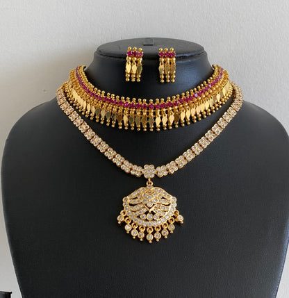 Gold tone pink-white stone combo necklace set dj-55105