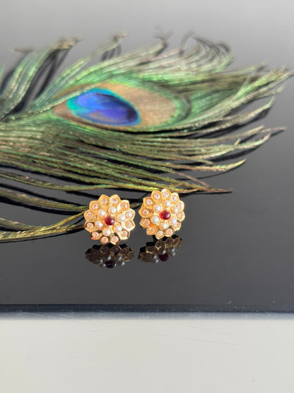 Gold tone pearl-pink beaded stud/earrings dj-51619