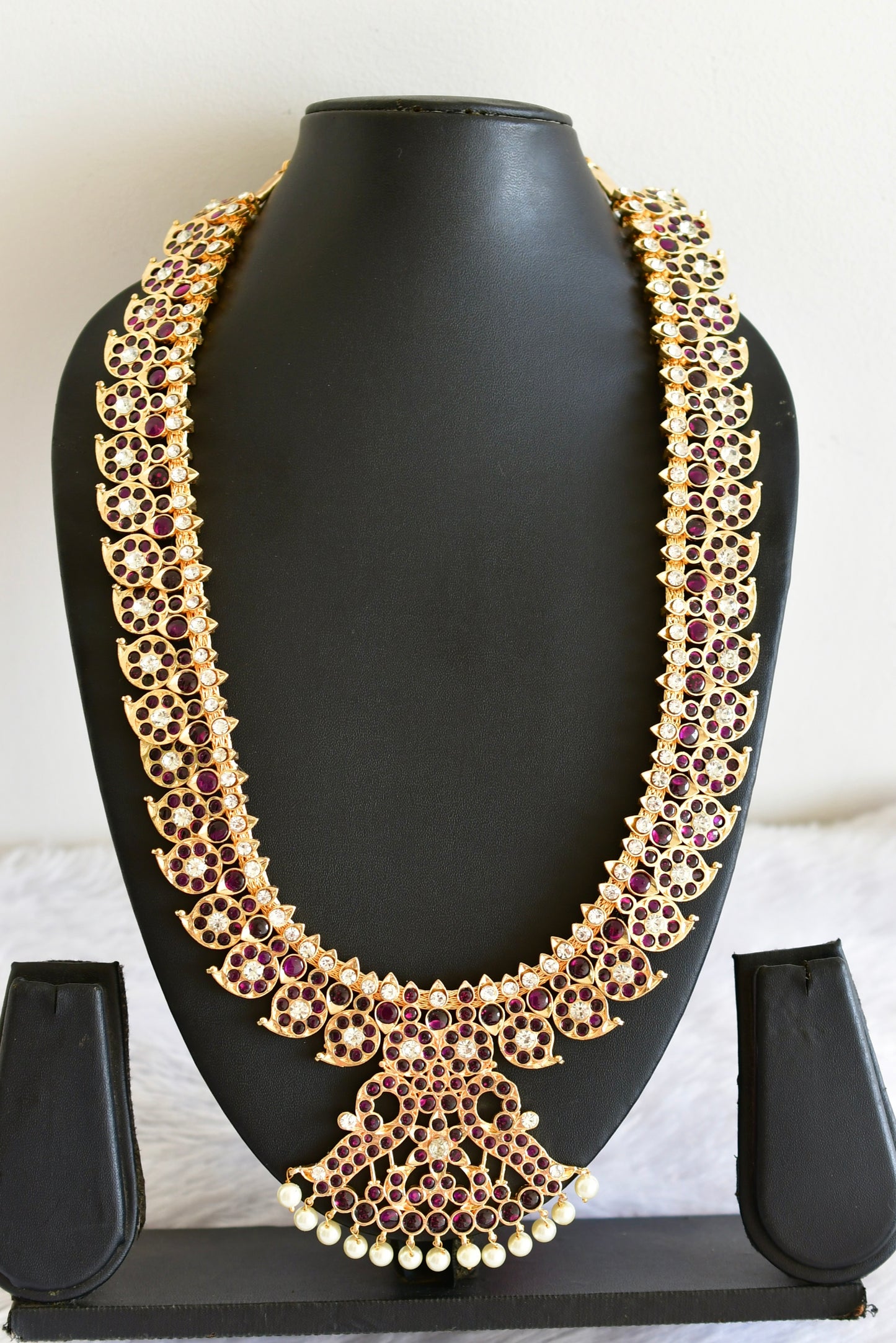 Gold tone precious kemp-white pearl mango peacock haar dj-51701