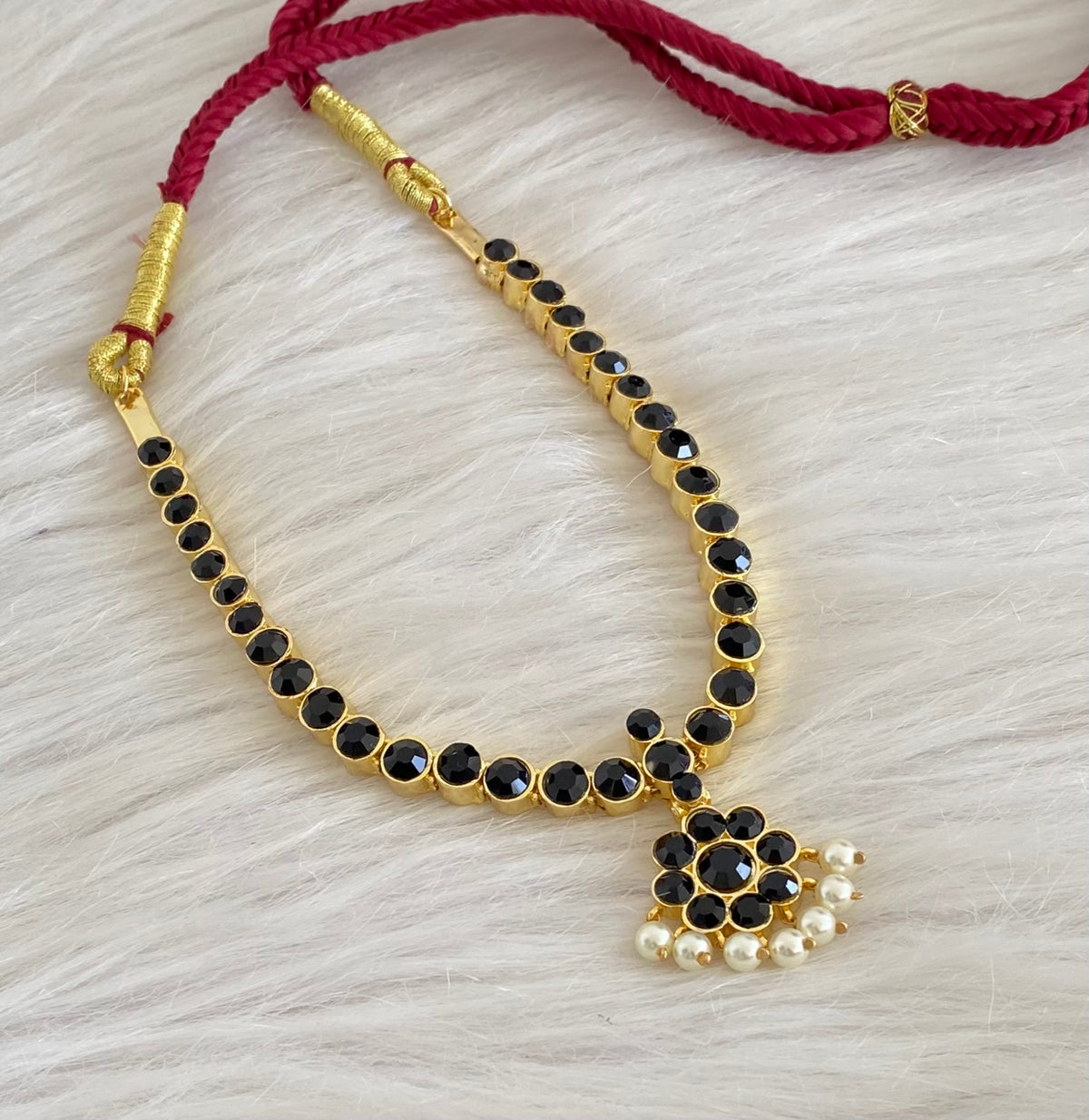 Gold tone AD black stone pearl attigai necklace dj-54987