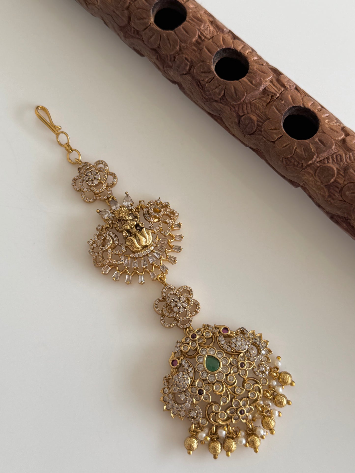 Antique gold tone lakshmi peacock peacock tikka dj-51375