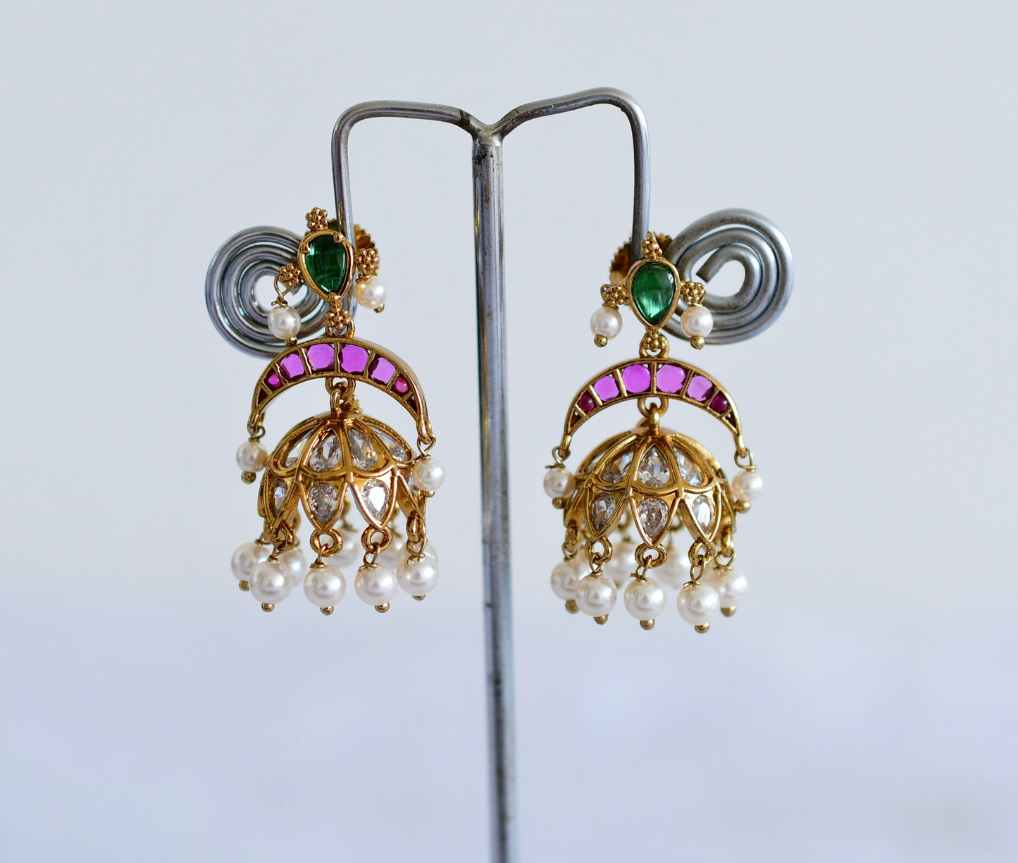 Antique gold tone kemp-green pearl jhumkka dj-51936
