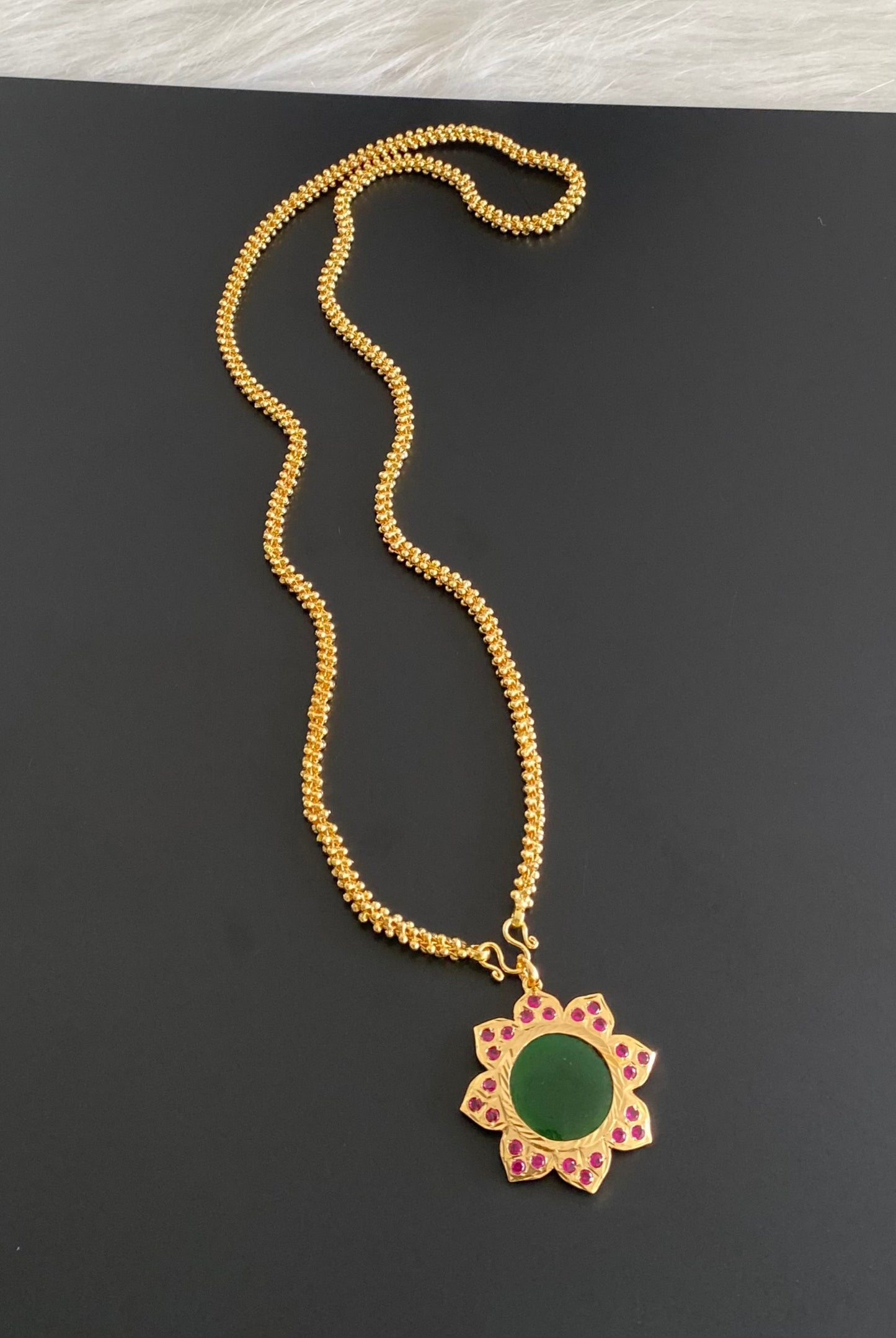 Gold tone 24 inches chain with ad pink-green round flower pendant dj-53833