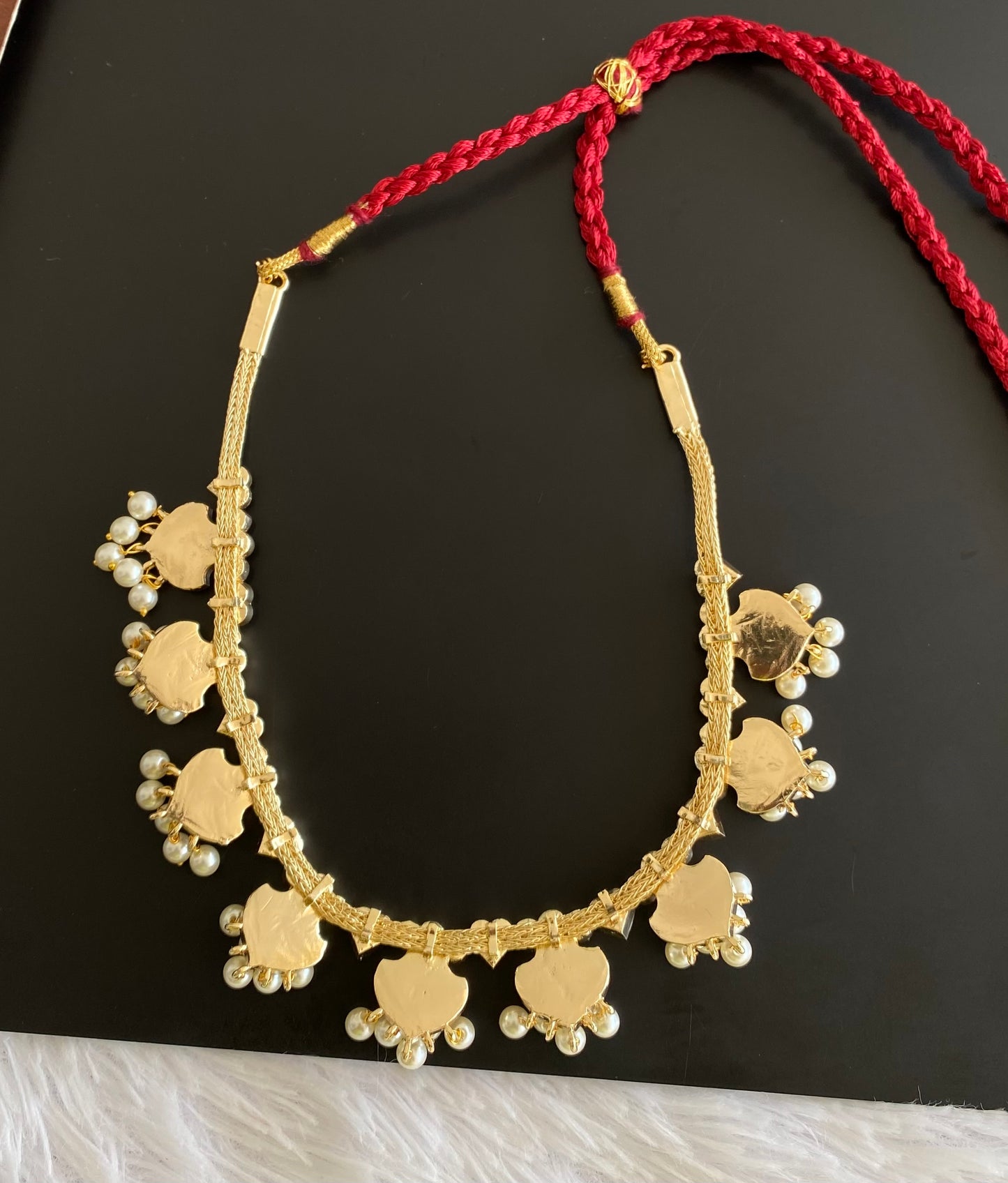 Gold tone precious blue-white pearl necklace dj-53238