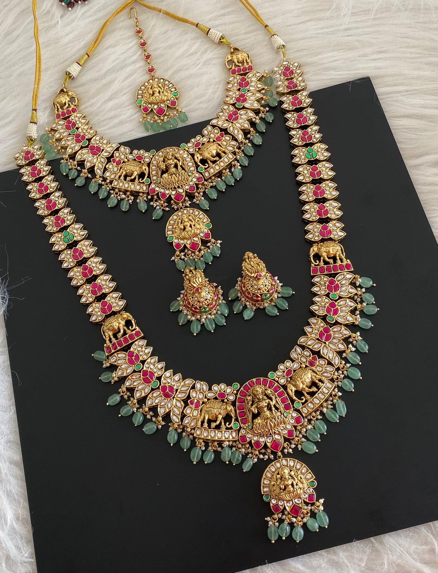 Antique gold tone kundan jadau gaja lakshmi green beaded bridal set dj-54564