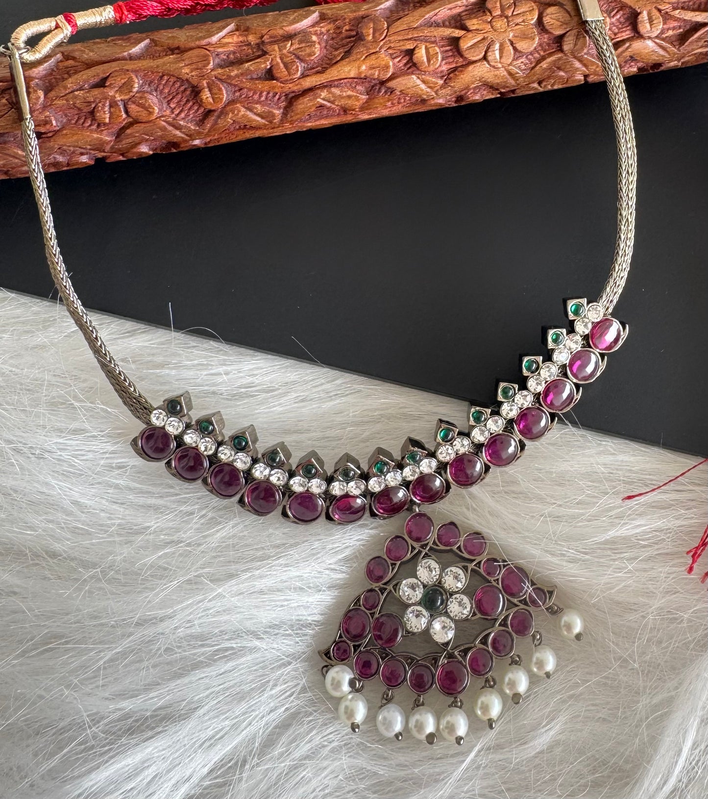 Black finish precious kemp pearl mango necklace Dj-51169
