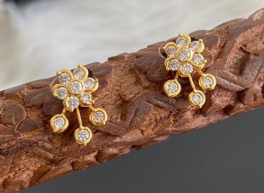 Gold tone AD white stone flower stud/earrings dj-53872