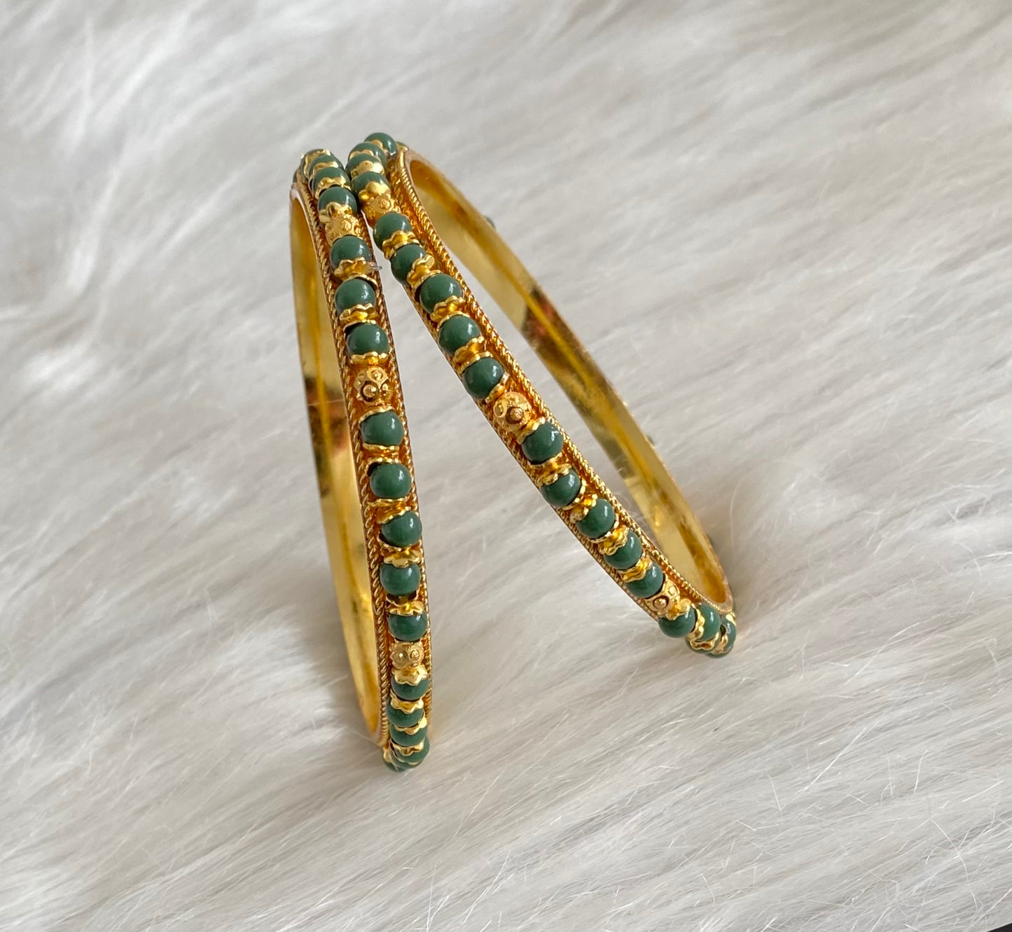 Gold tone green beaded bangles (2.10) dj-53700