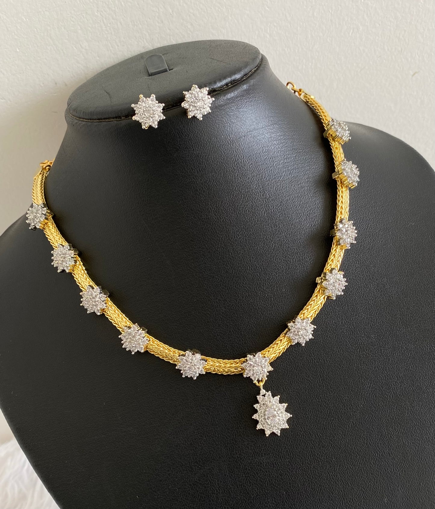 Gold tone cz diamond look flower necklace set dj-54036