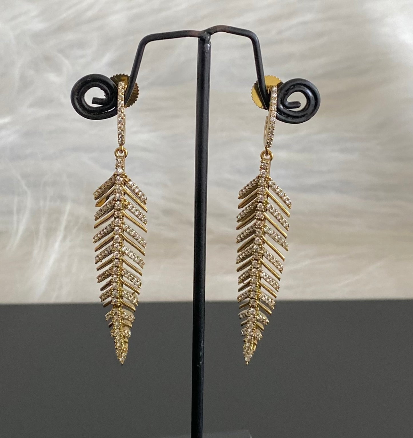 Dark antique gold tone white stone leaf long earrings dj-54641