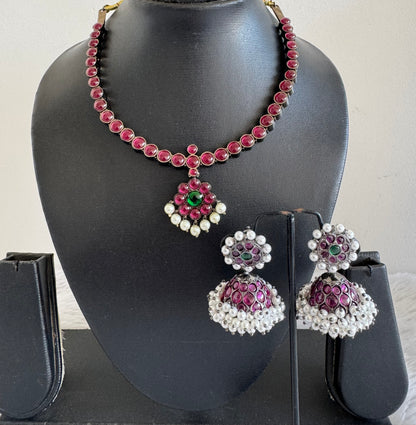 Black finish precious kemp-green pearl attigai necklace set dj-52531