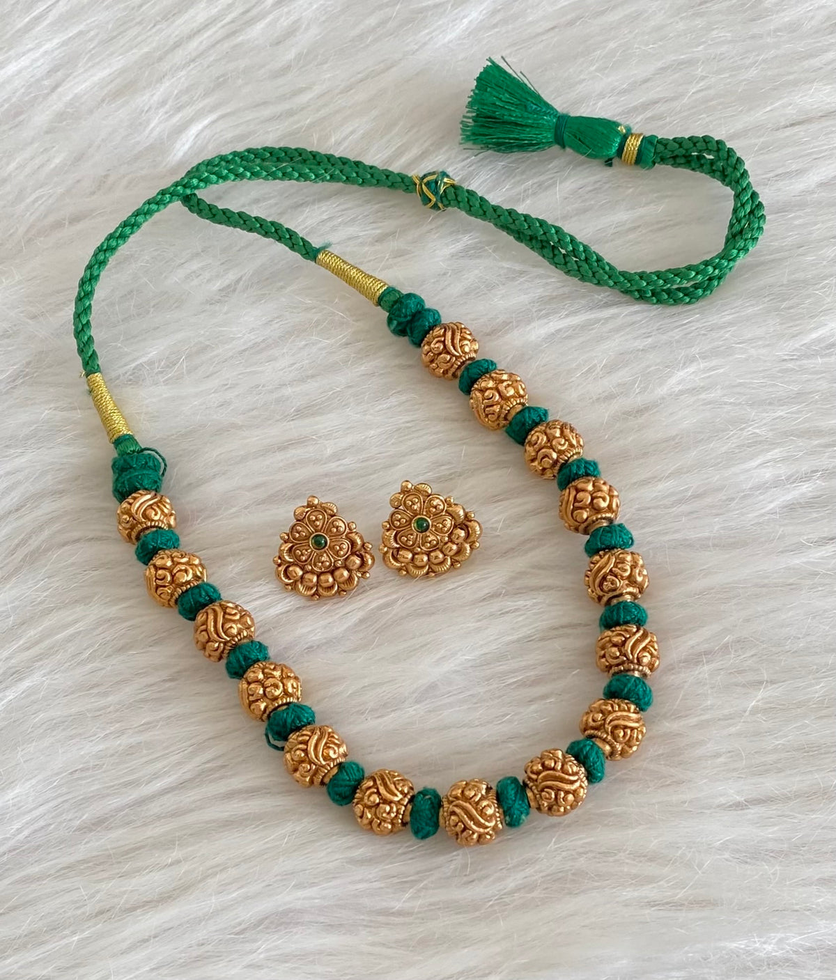 Antique gold tone green thread nakshi beaded necklace set dj-54953