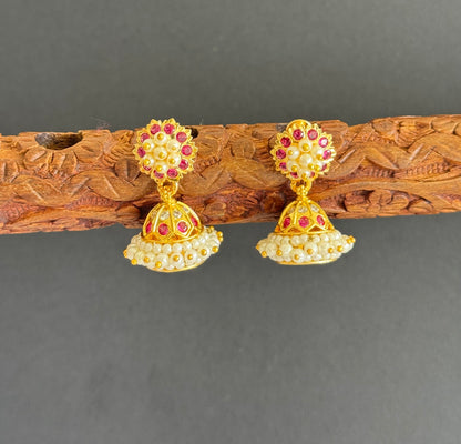 Gold tone ad pink-white stone pearl jhumkka dj-46016