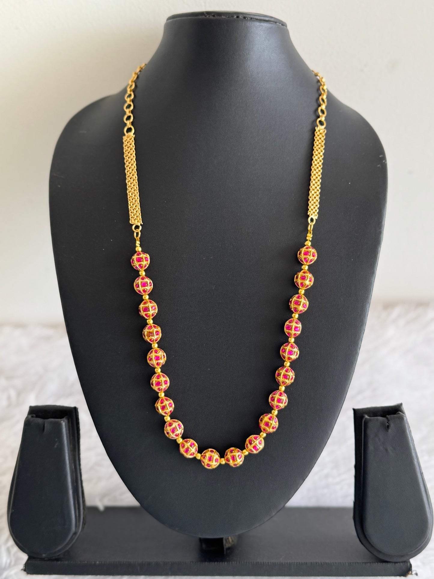 Matte finish pink stone jadau beaded chain dj-51511