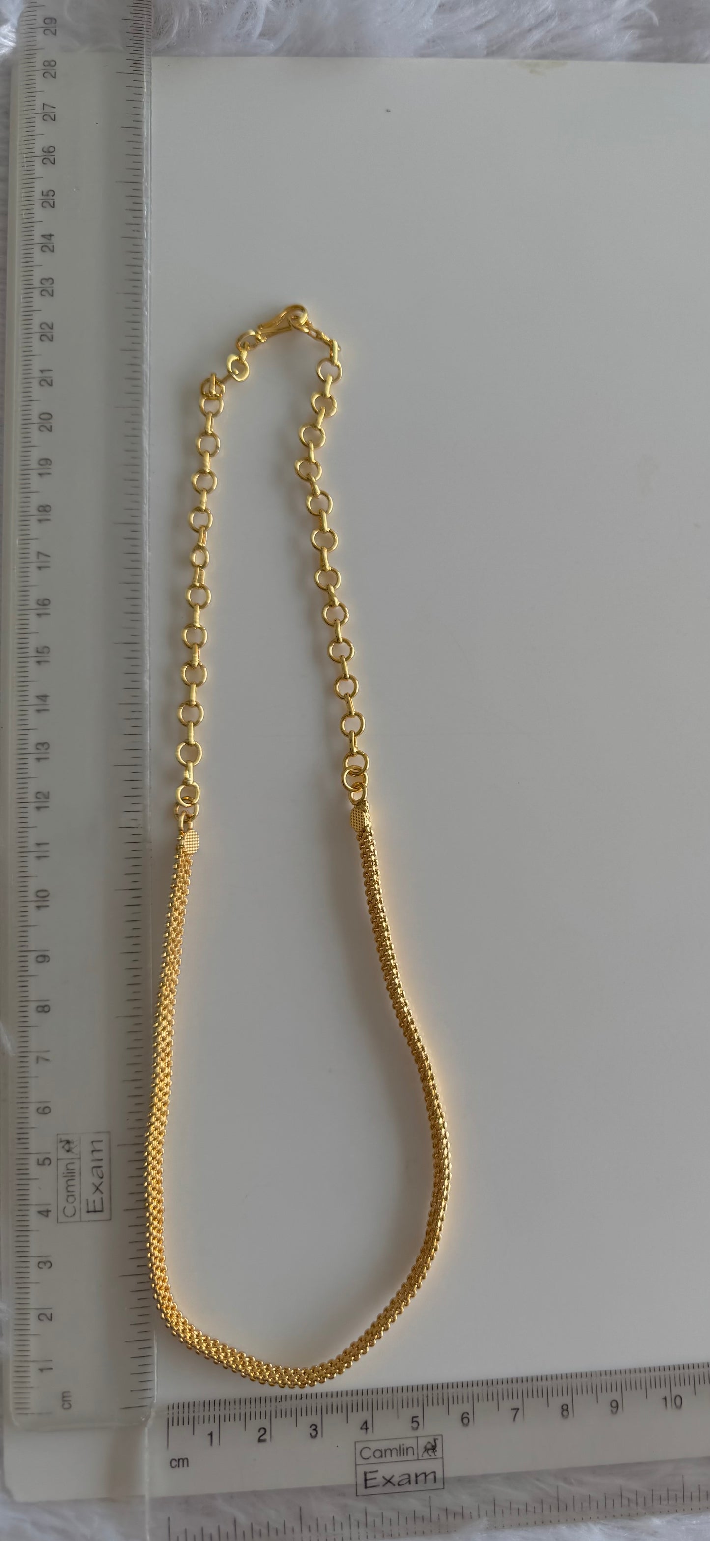 Gold tone 10.5 inches short chain dj-51457