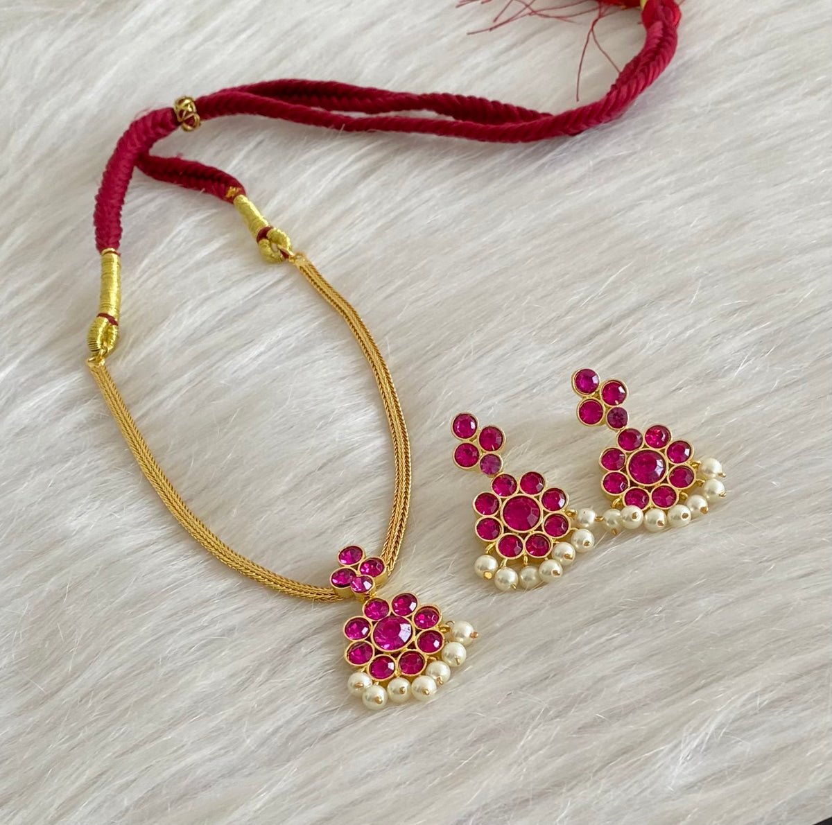 Gold tone AD balaji/rani pink stone pearl attigai flower necklace set dj-55142