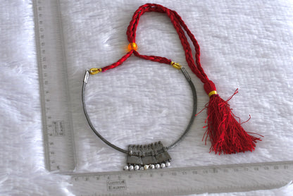 Black finish precious kemp-green pearl poothali necklace dj-52277