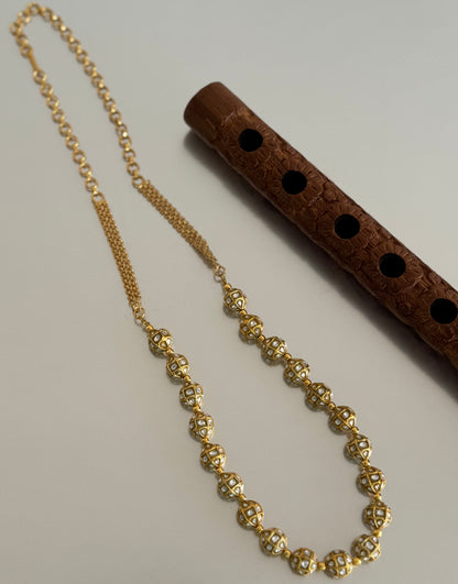 Matte finish white stone jadau beaded chain dj-51510