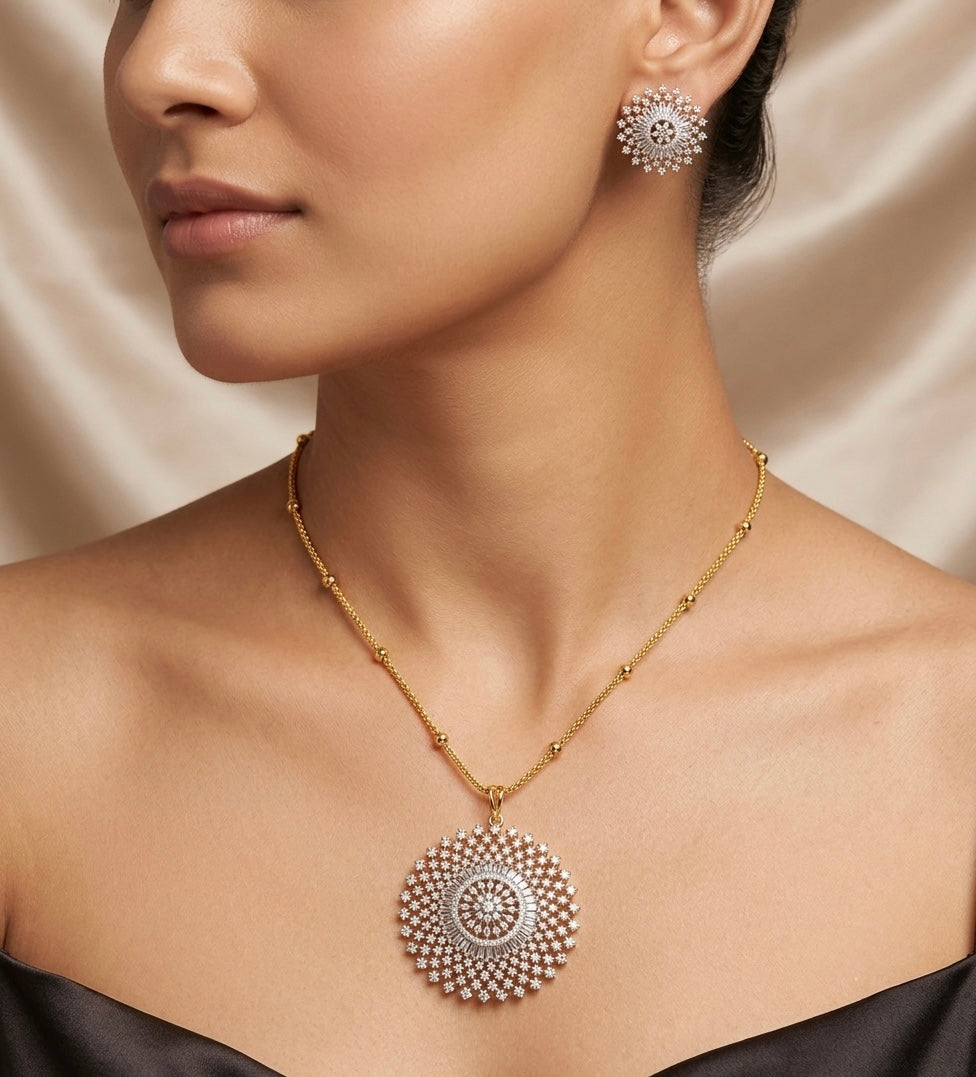 Gold tone 18 inches chain with two tone round pendant set dj-54032