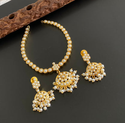 Gold Tone South Indian Style Pearl Attigai/Necklace Set DJ28345