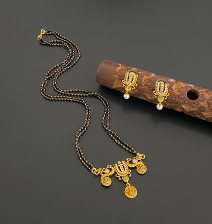 Antique gold tone 18 inches karamani chain thirumal nama-peacock-lakshmi pendant set dj-55010