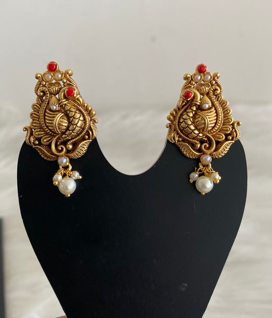 Antique gold tone coral-pearl peacock stud/earrings dj-54629