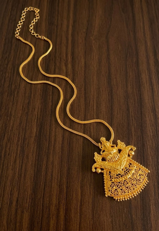 Gold tone 24 inches chain with lakshmi pendant dj-54361