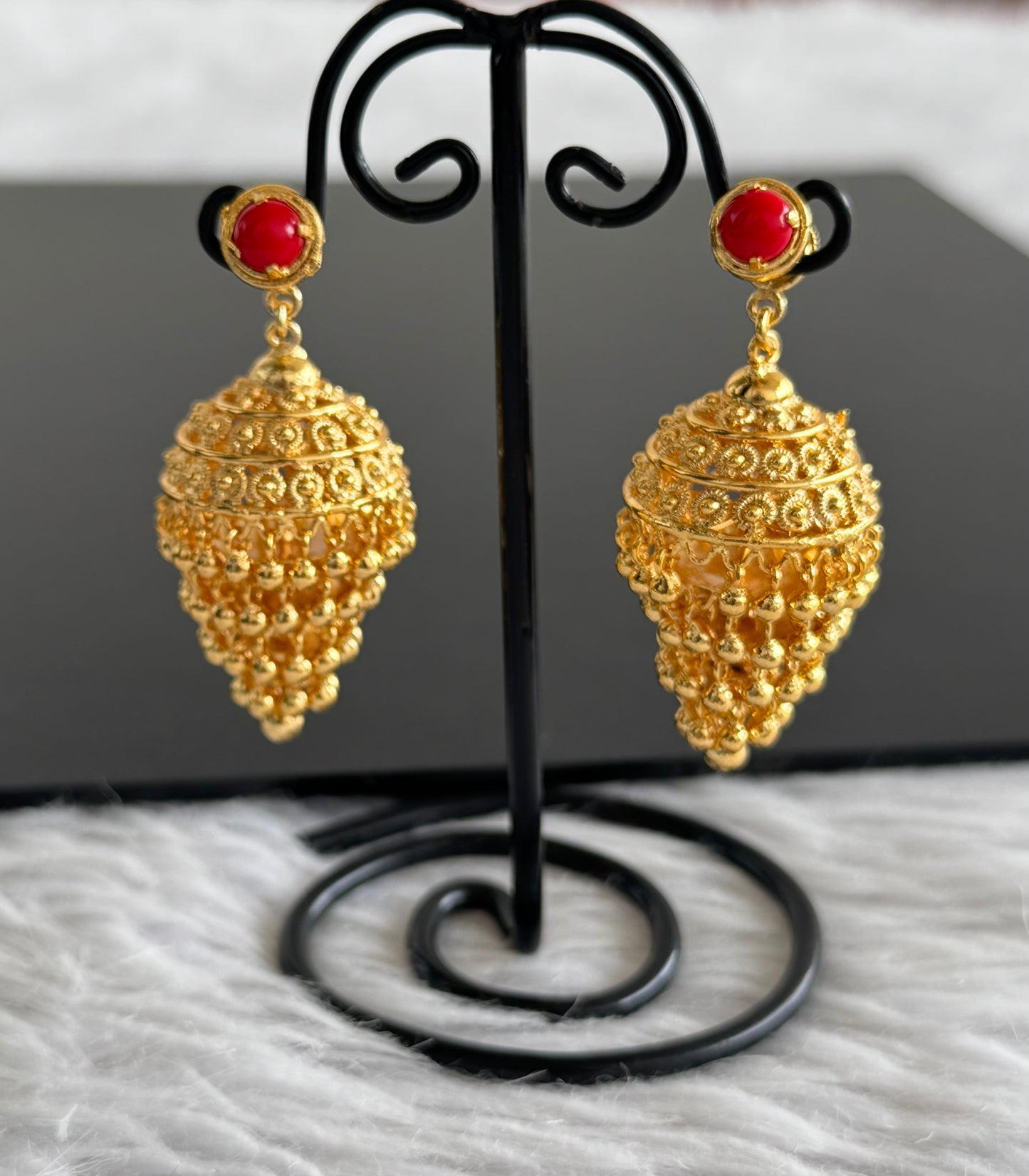 Gold tone coral step jhumkka dj-51102