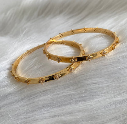 Gold tone white stone bangles (2.6) dj-54199