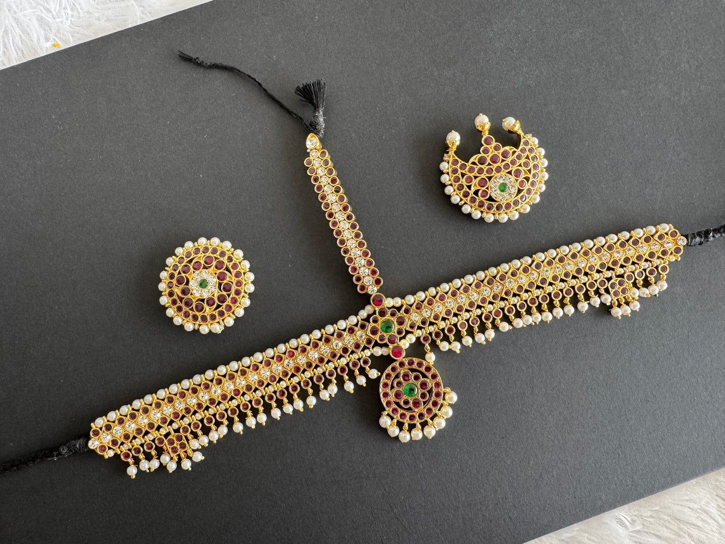 Gold tone precious kemp-green-white pearl maang head set with sun moon dj-52268