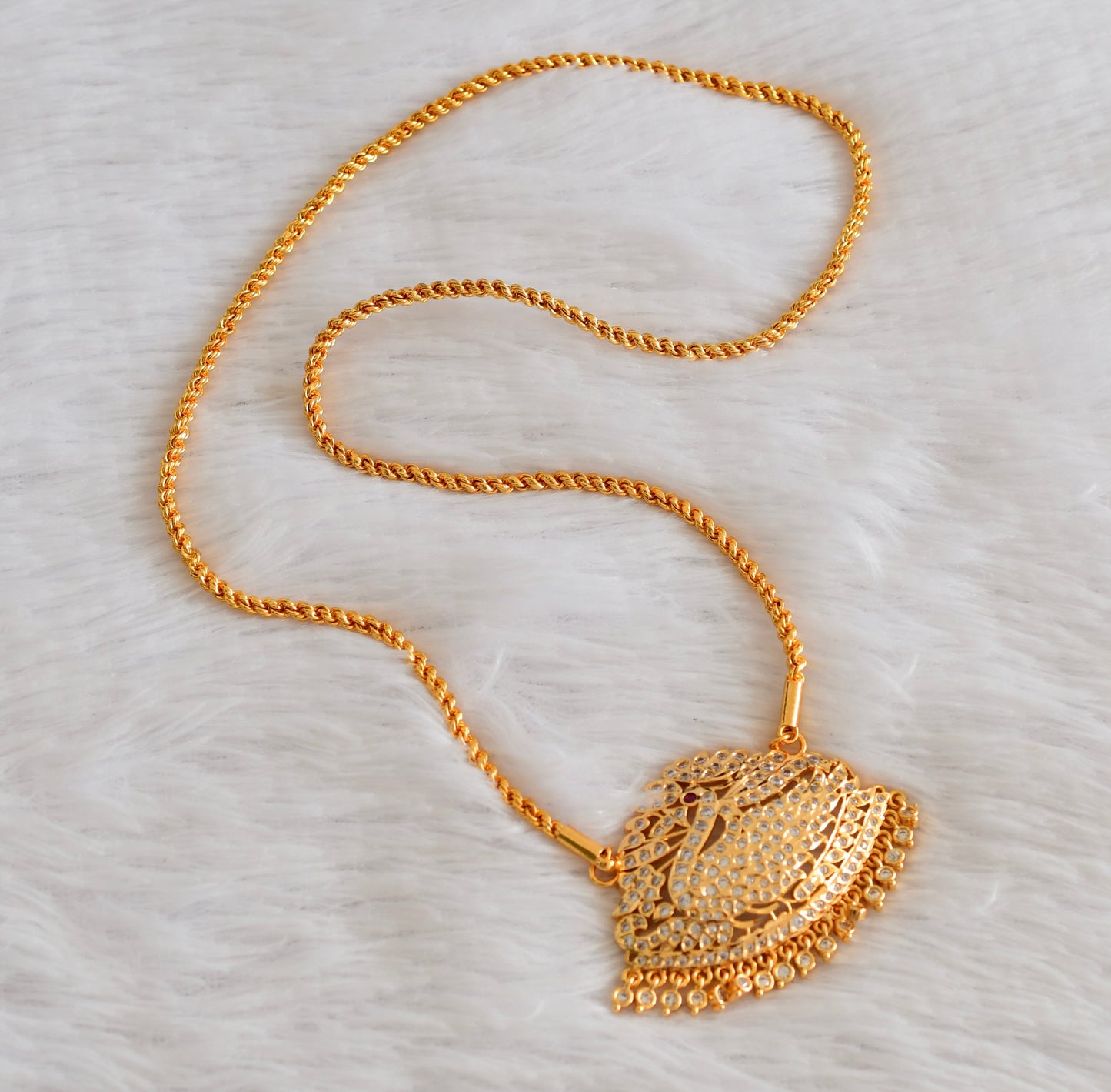 Gold tone AD pink-white swan pendant with chain dj-53329