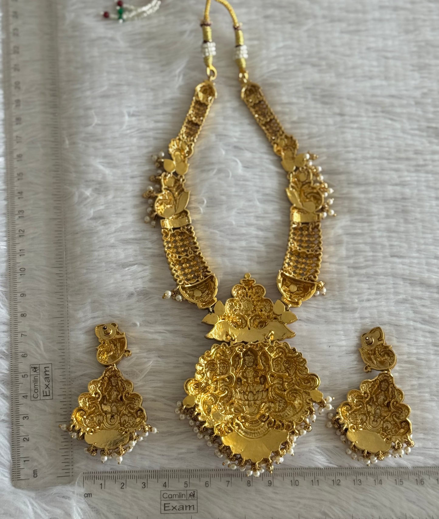 Gold tone pink-green kundan jadau pearl cluster Lakshmi-peacock necklace set dj-51550