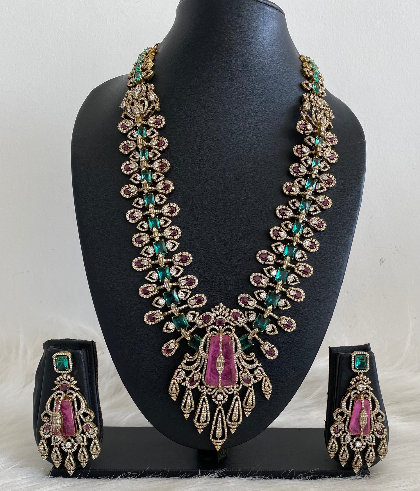 Antique gold cz white-pink peacock green stone haar set dj-54563