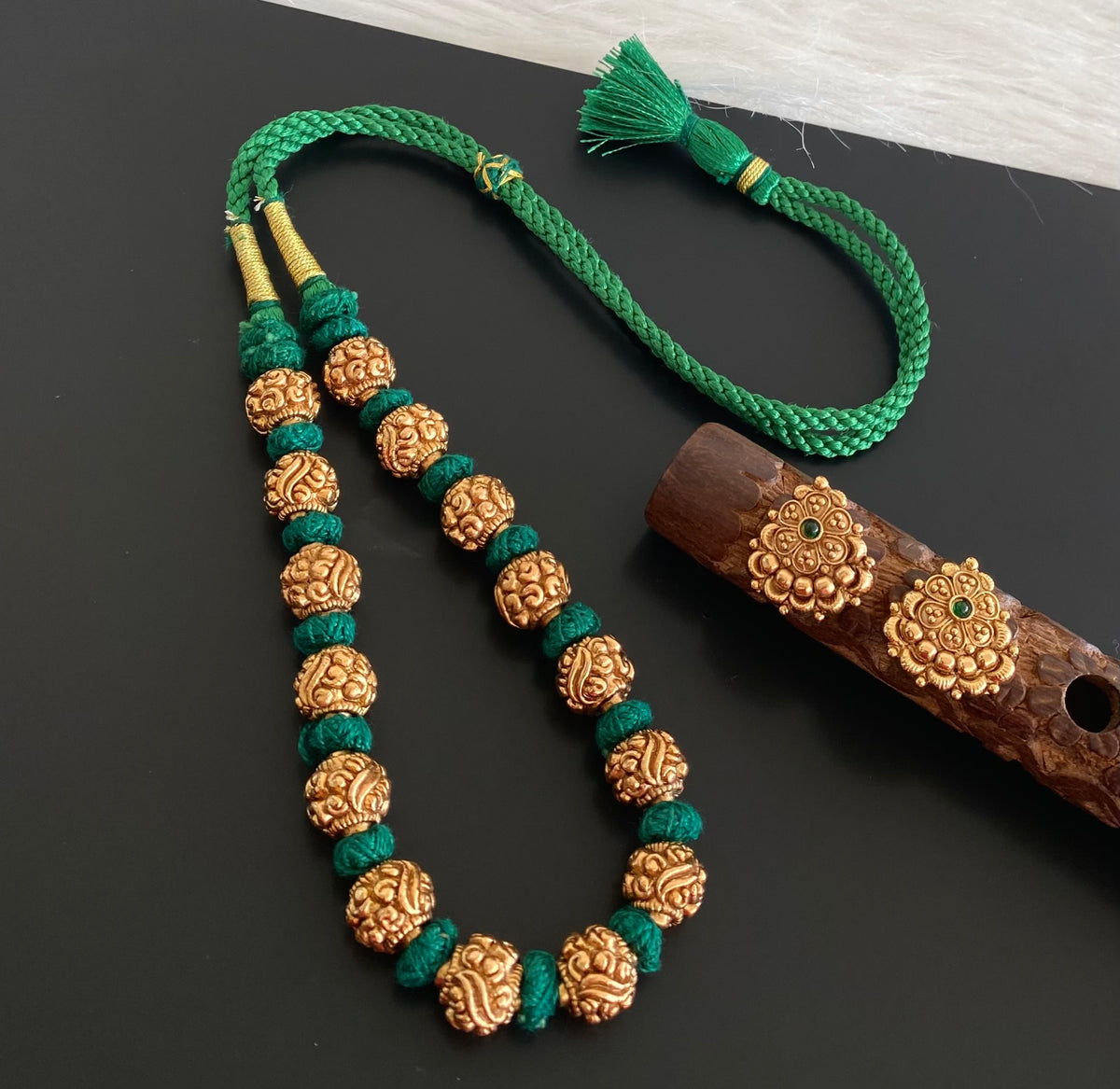 Antique gold tone green thread nakshi beaded necklace set dj-54953