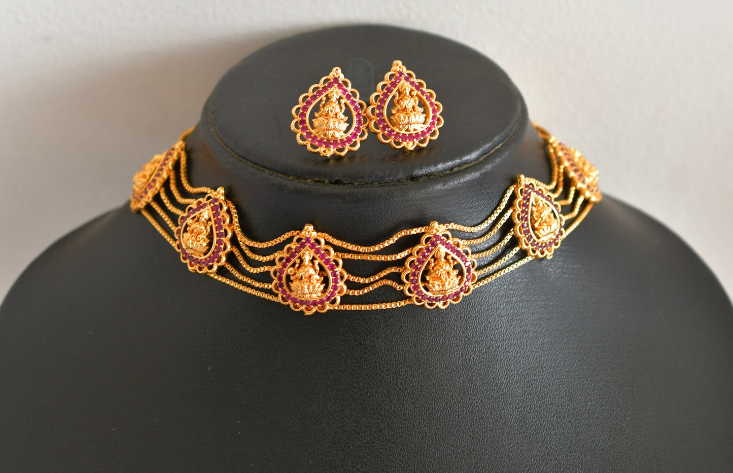 Gold tone AD pink lakshmi choker necklace set dj-51847