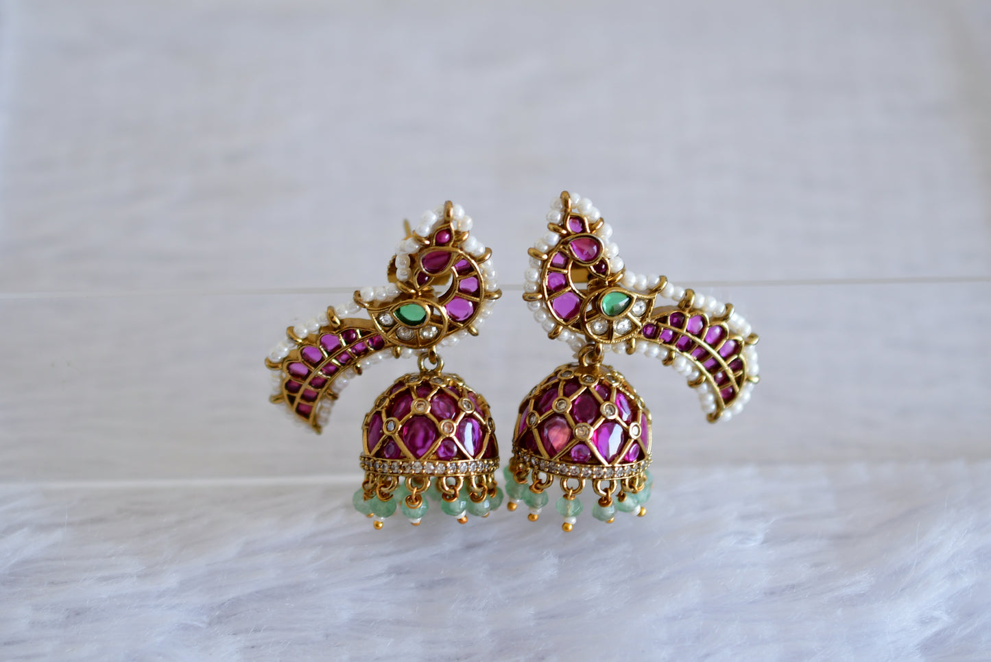 Antique gold tone cz kemp-green peacock jhumkka dj-52551