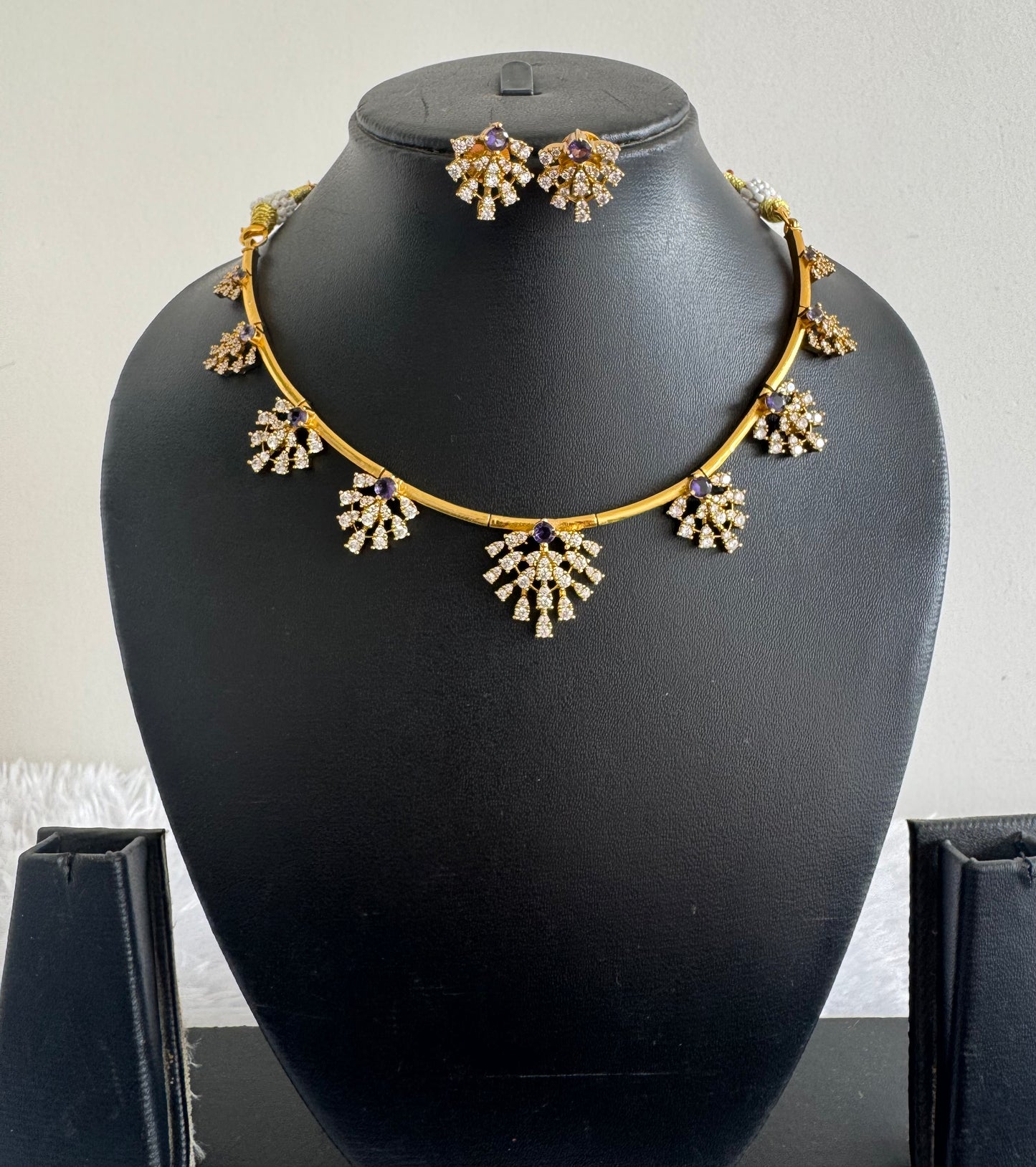 Matte finish cz white-purple kanti necklace set dj-52114