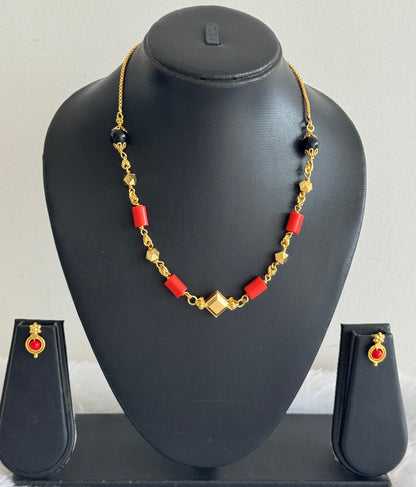 Gold tone coral-black beaded necklace set dj-46400