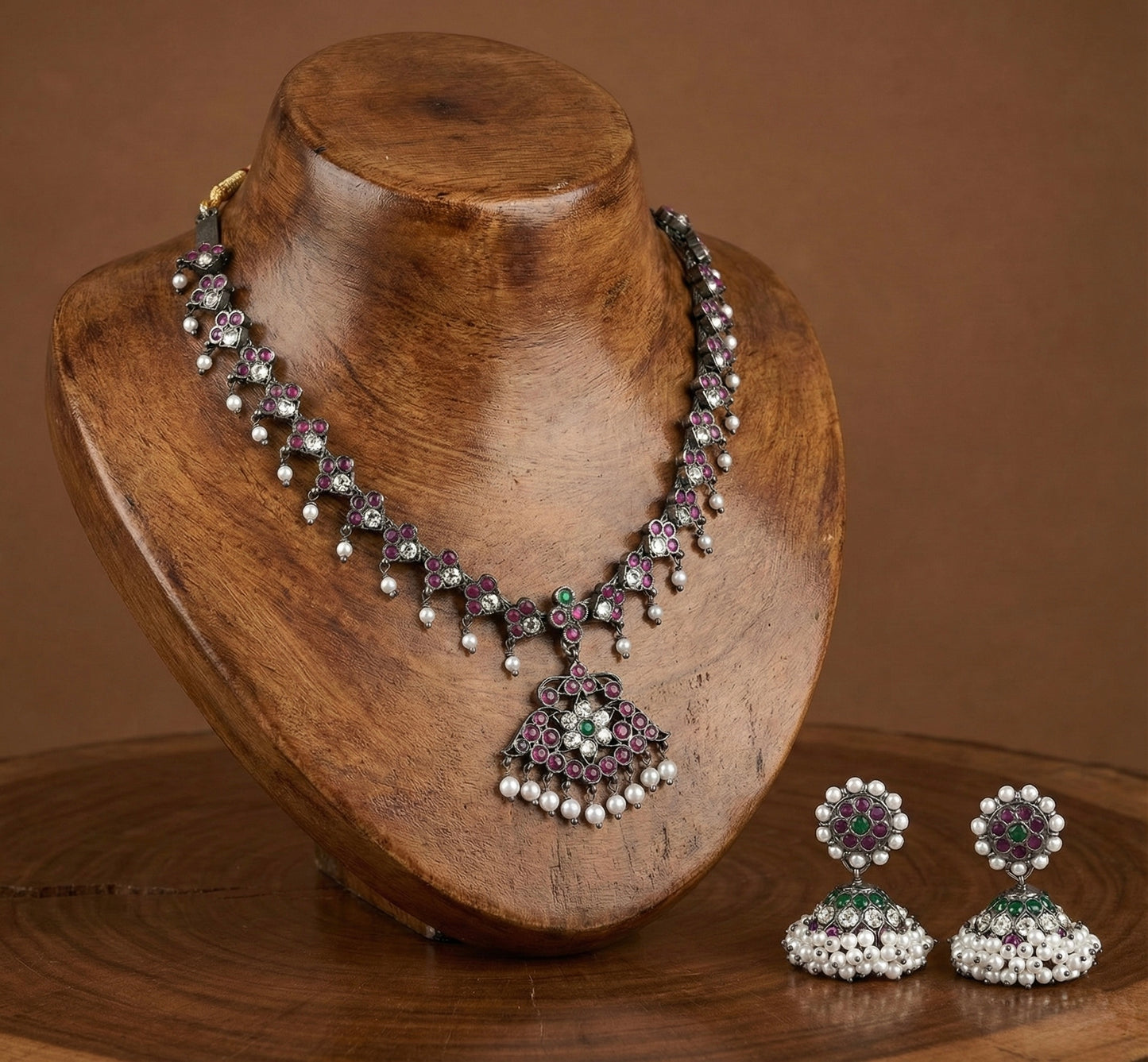 Black finish precious kemp-green pearl necklace set dj-52530