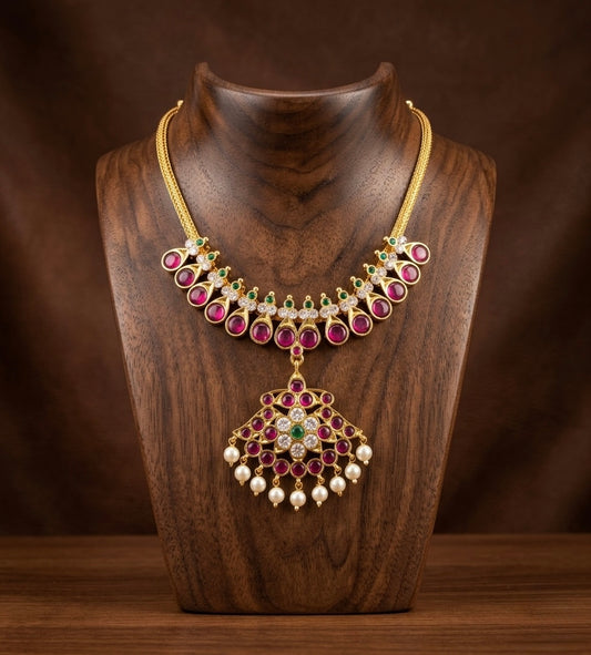 Gold tone precious kemp-green-white pearl necklace dj-53231