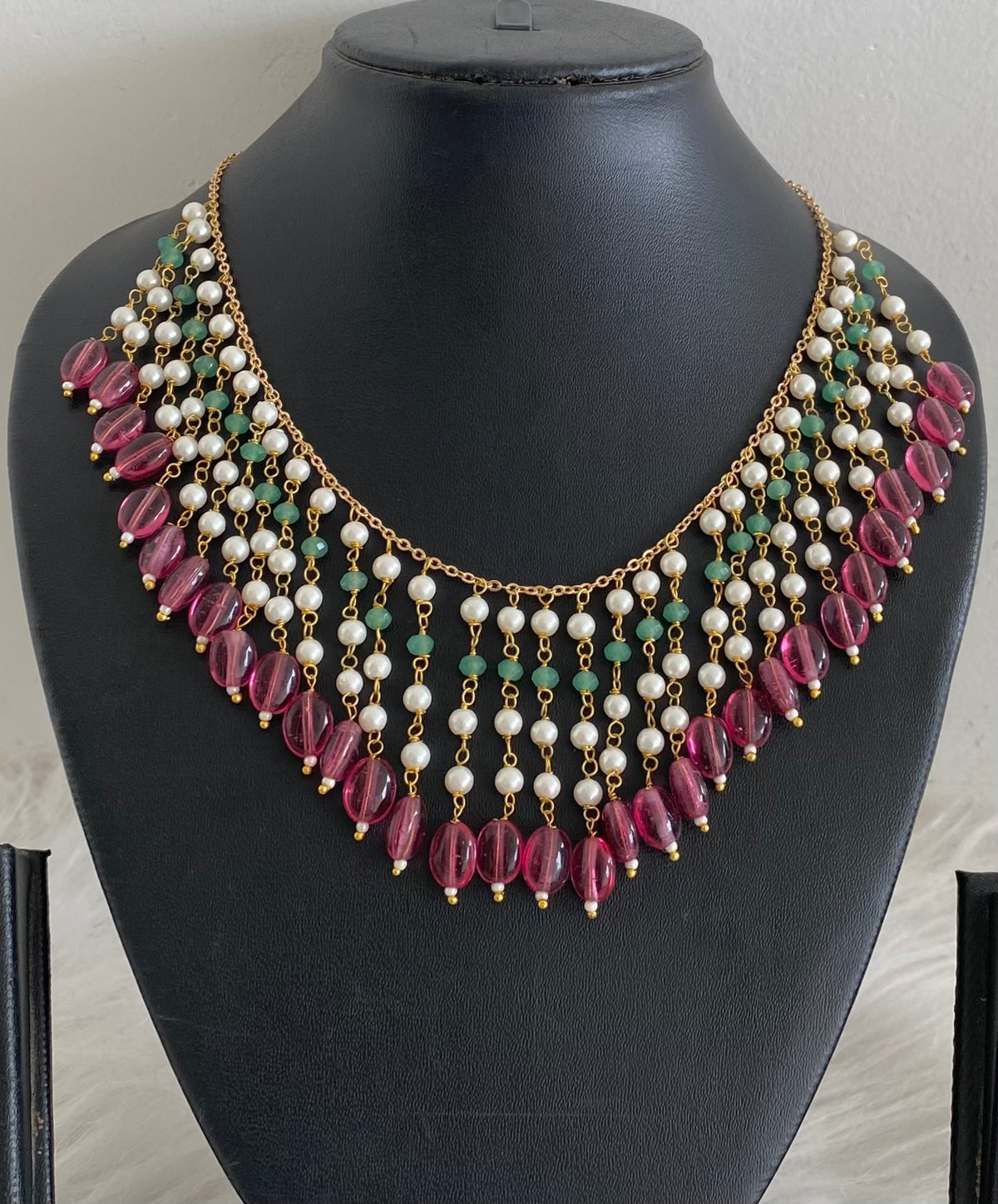 Gold tone pearl beaded necklace dj-54974