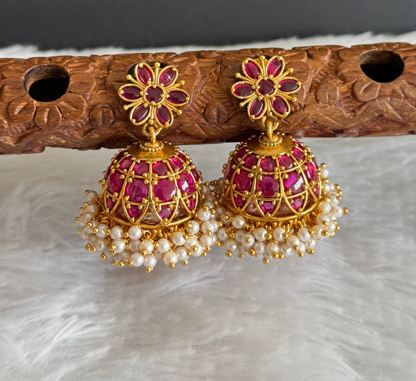 Matte finish kemp pearl cluster flower jhumkka dj-51479
