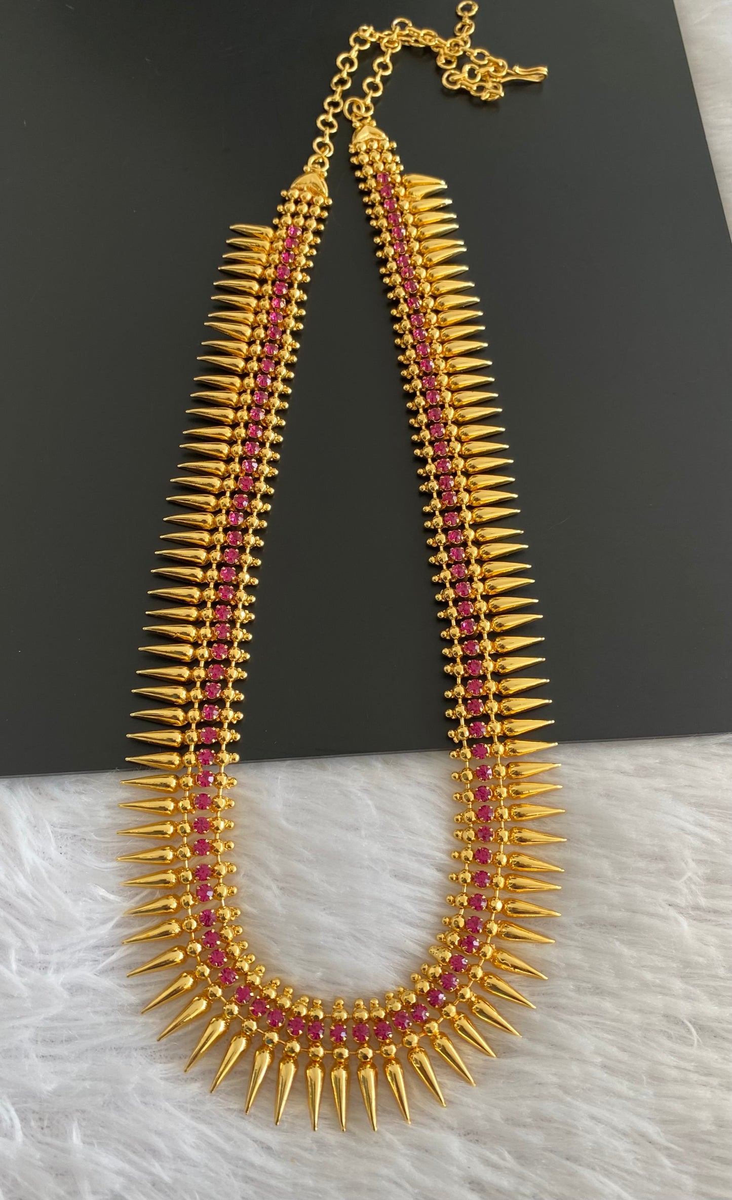 Gold tone pink stone mulla mottu kerala style haar dj-53147