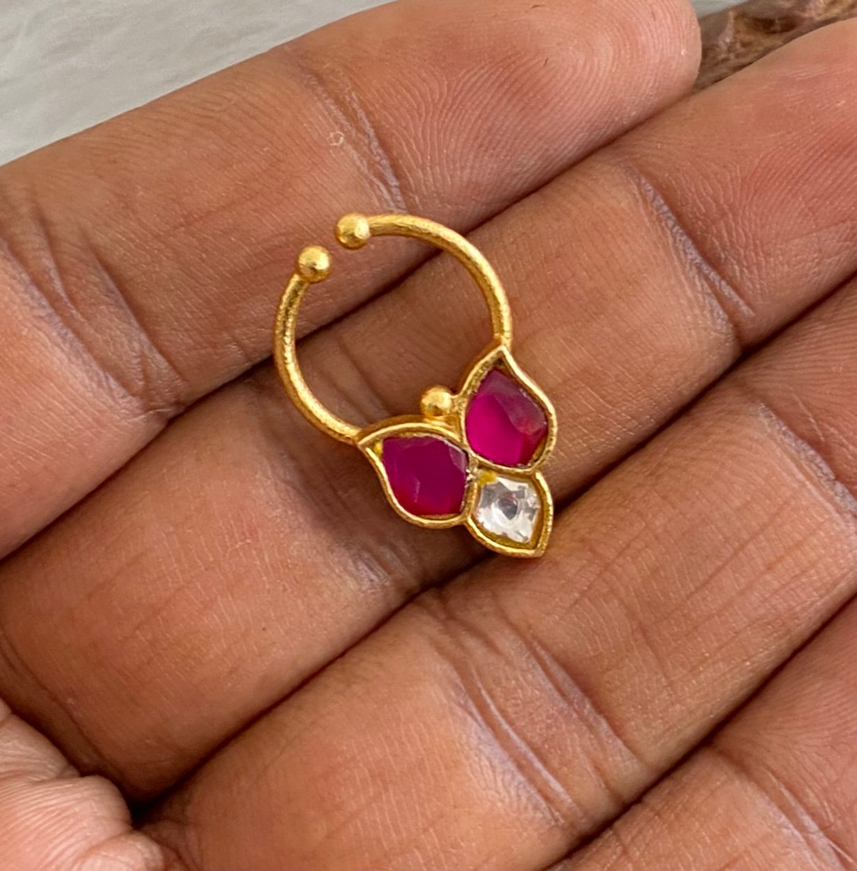 Gold tone kundan jadau pink-white stone nose pin/bulakku dj-53747