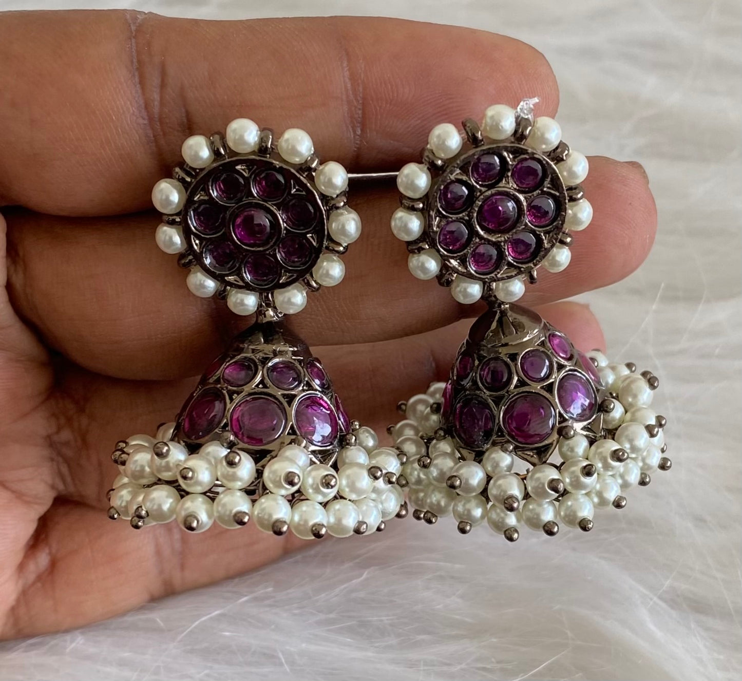 Black finish precious kemp pearl jhumkka dj-53945